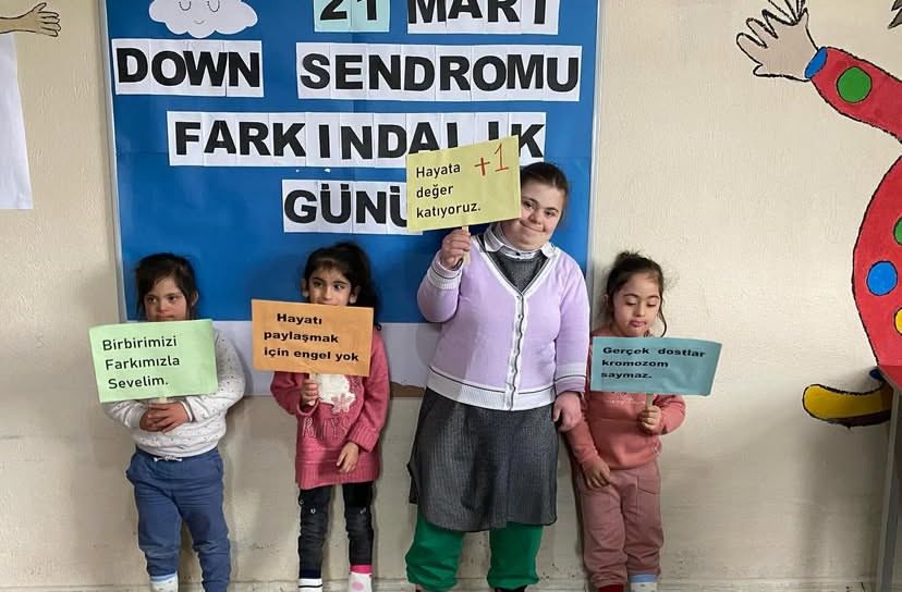 DOWN SENDROMU FARKINDALIK GÜNÜ